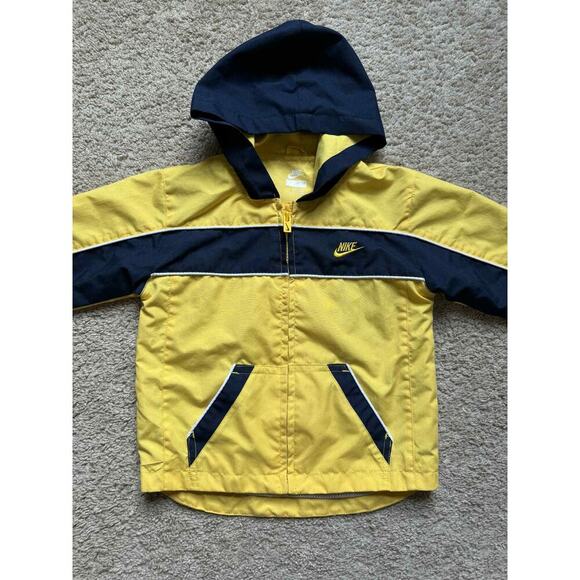 Nike Colorblock Long Sleeve Full Zip Hooded Windbreaker Jacket Yellow Boys 24Mos - Picture 2 of 8